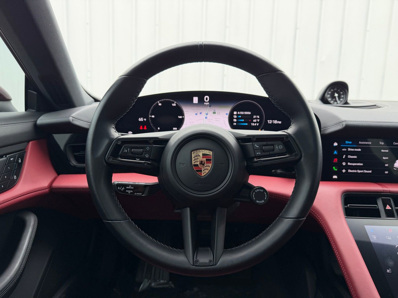 Used 2023 Porsche Taycan image 13