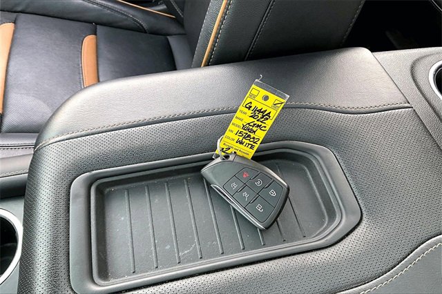 Used 2022 GMC Yukon XL AT4 w/ Max Trailering Package image 36