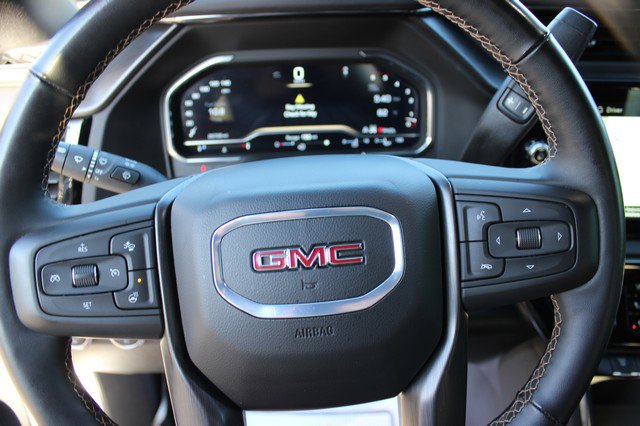 Used 2024 GMC Sierra 3500 AT4 w/ AT4 Premium Plus Package image 11