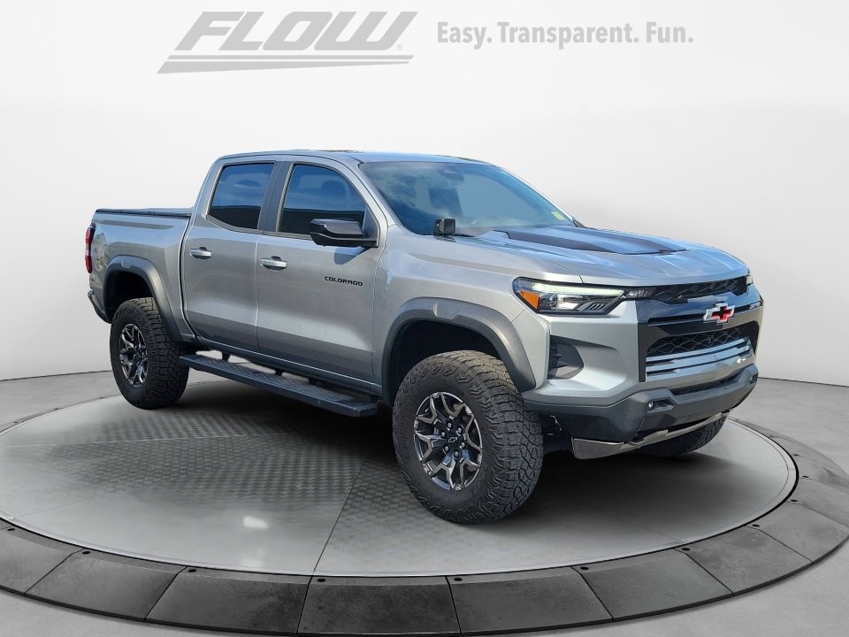 Used 2024 Chevrolet Colorado ZR2 w/ ZR2 Convenience Package III image 1