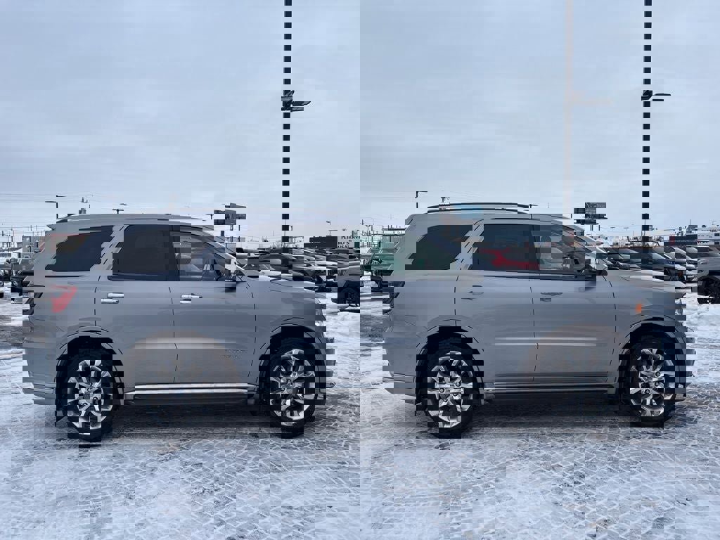 Used 2016 Dodge Durango Citadel w/ Premium Entertainment Group image 4