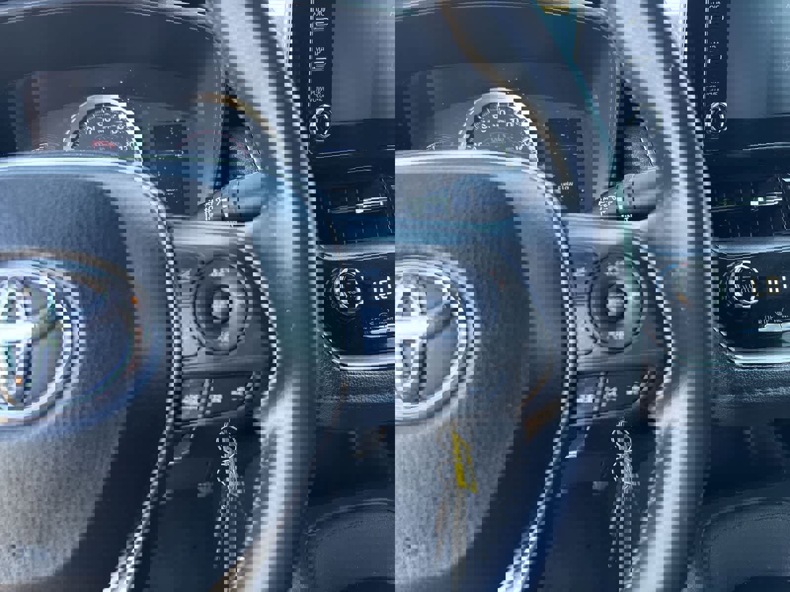 Used 2020 Toyota Corolla SE image 29