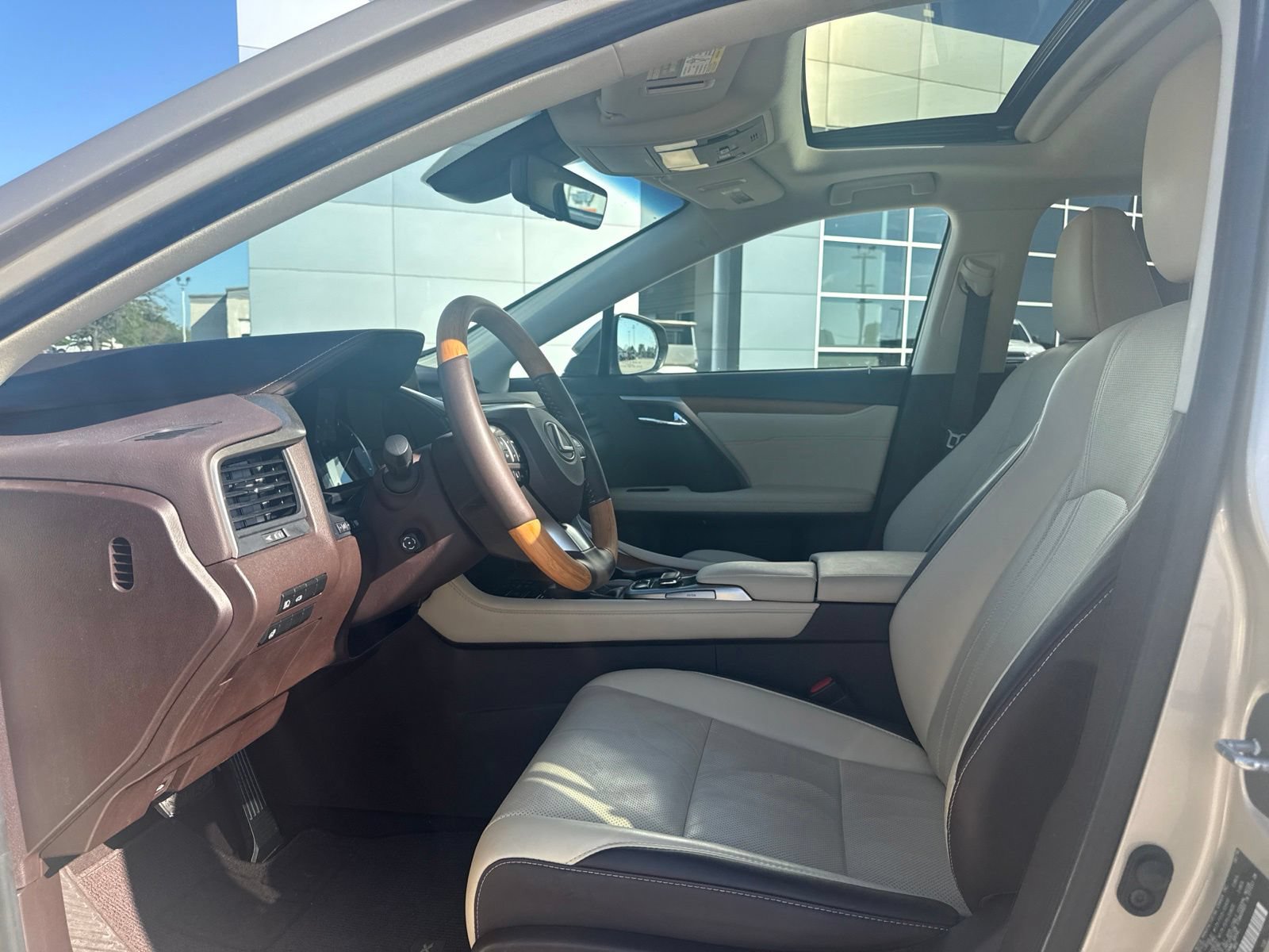 Used 2018 Lexus RX 350 FWD w/ Premium Package image 10