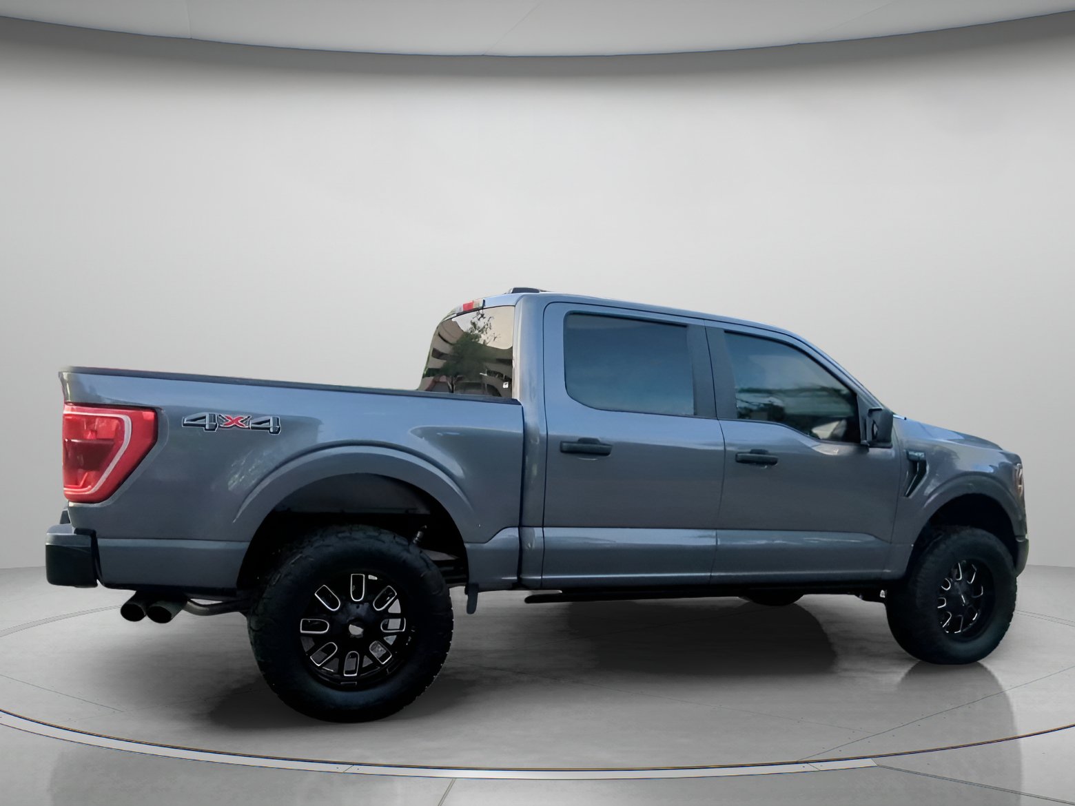 Used 2023 Ford F150 XLT w/ Bed Utility Package AWD/4WD image 30