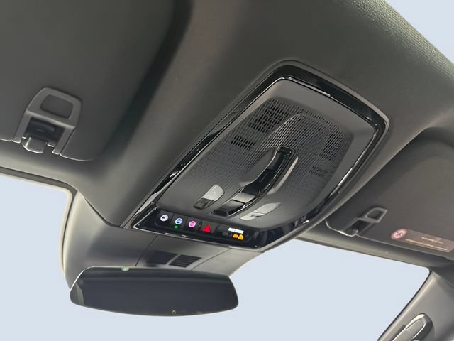 Used 2025 Cadillac Lyriq Sport w/ LPO, Floor Liner Package AWD/4WD image 25