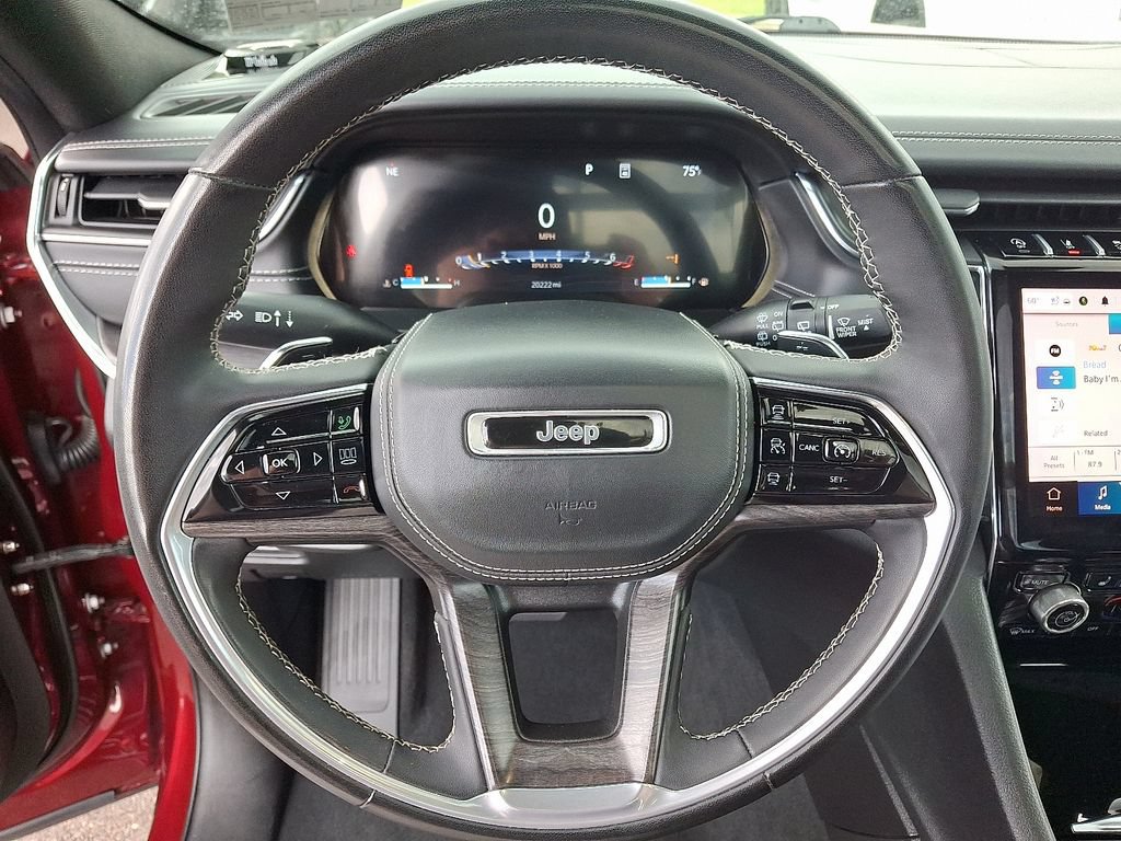 Used 2023 Jeep Grand Cherokee L Overland AWD/4WD image 21