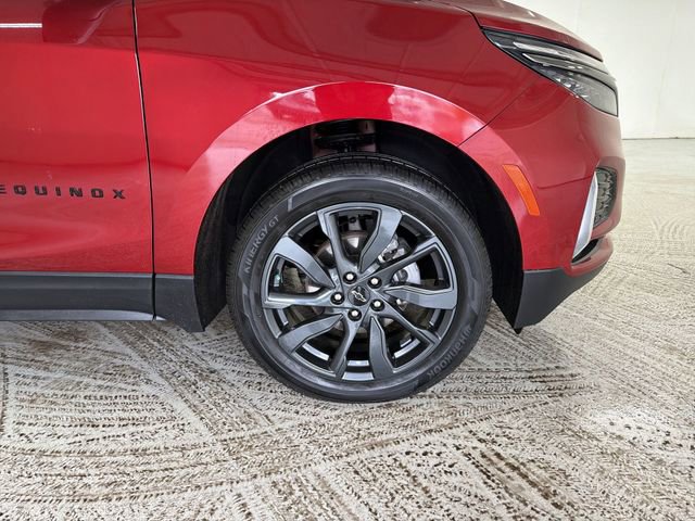 Used 2023 Chevrolet Equinox RS w/ RS Leather Package image 14