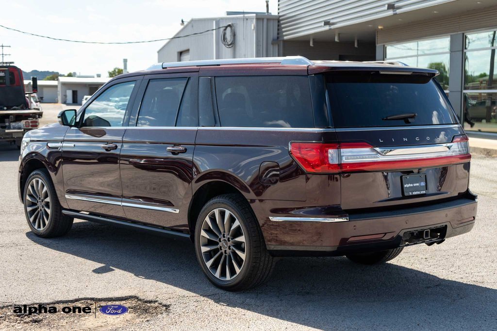 Used 2021 Lincoln Navigator L Reserve image 9