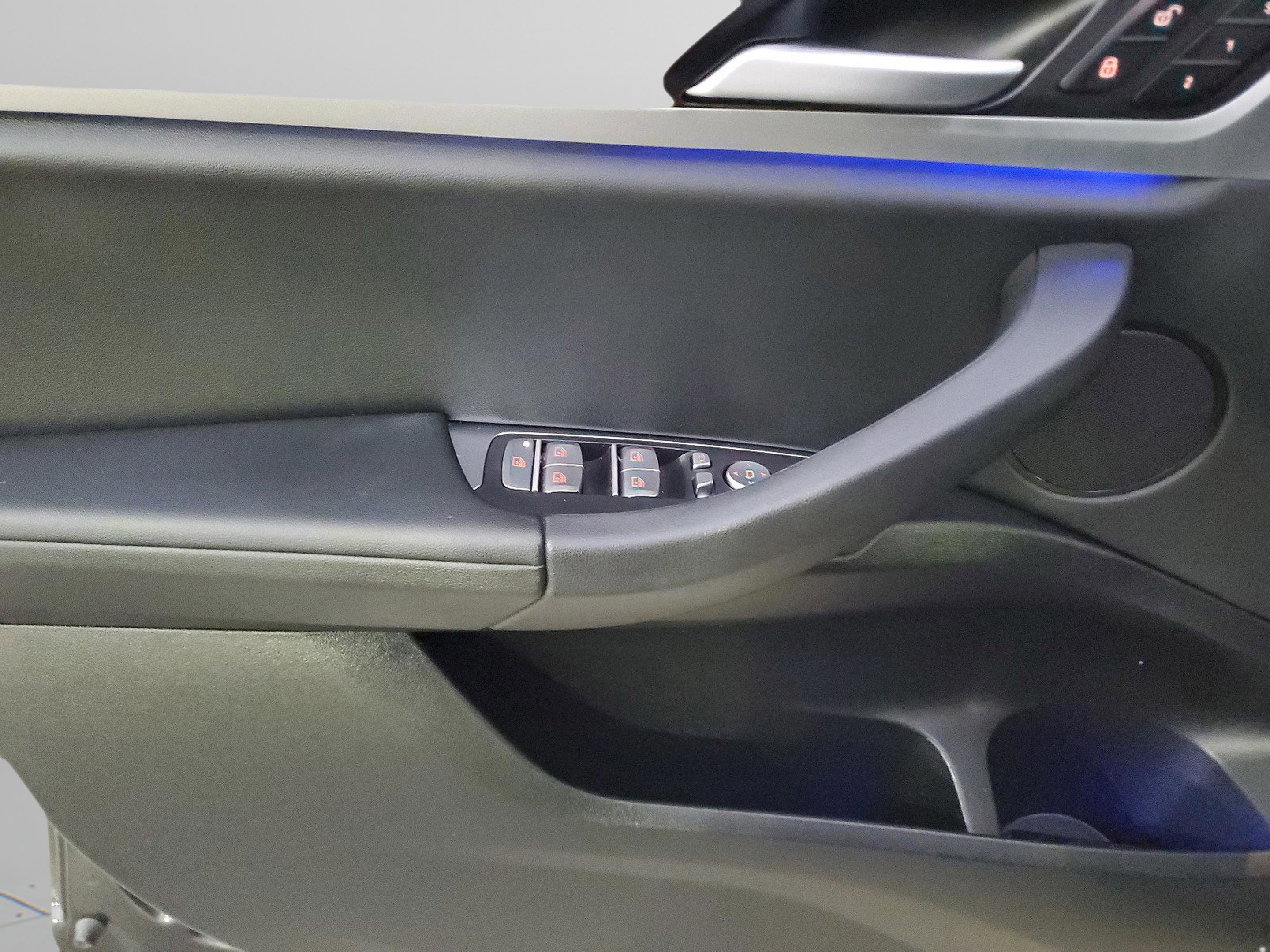 Used 2020 BMW X3 sDrive30i w/ Driving Assistance Package image 28