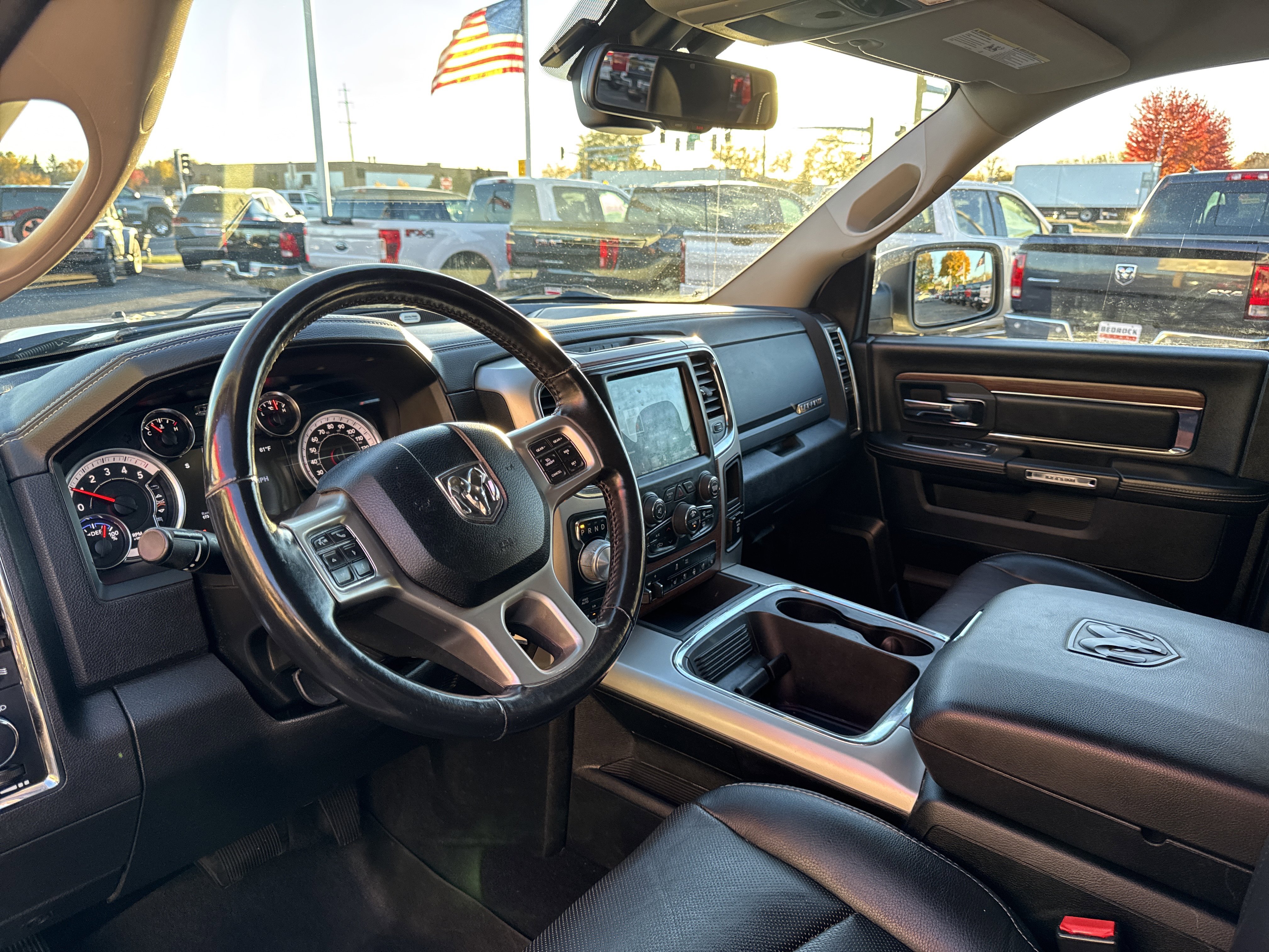 Used 2018 RAM 1500 Laramie image 17