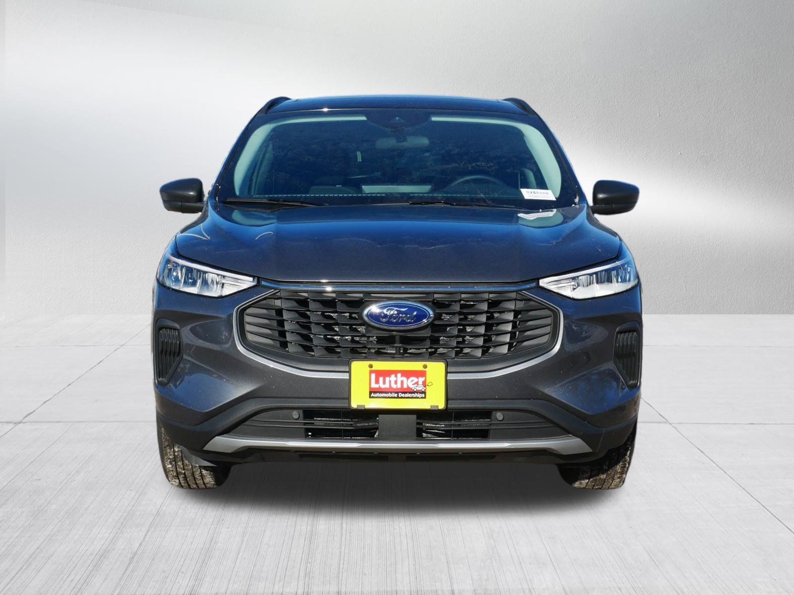 Used 2025 Ford Escape Active w/ Active Premium Tech Pack AWD/4WD video 2