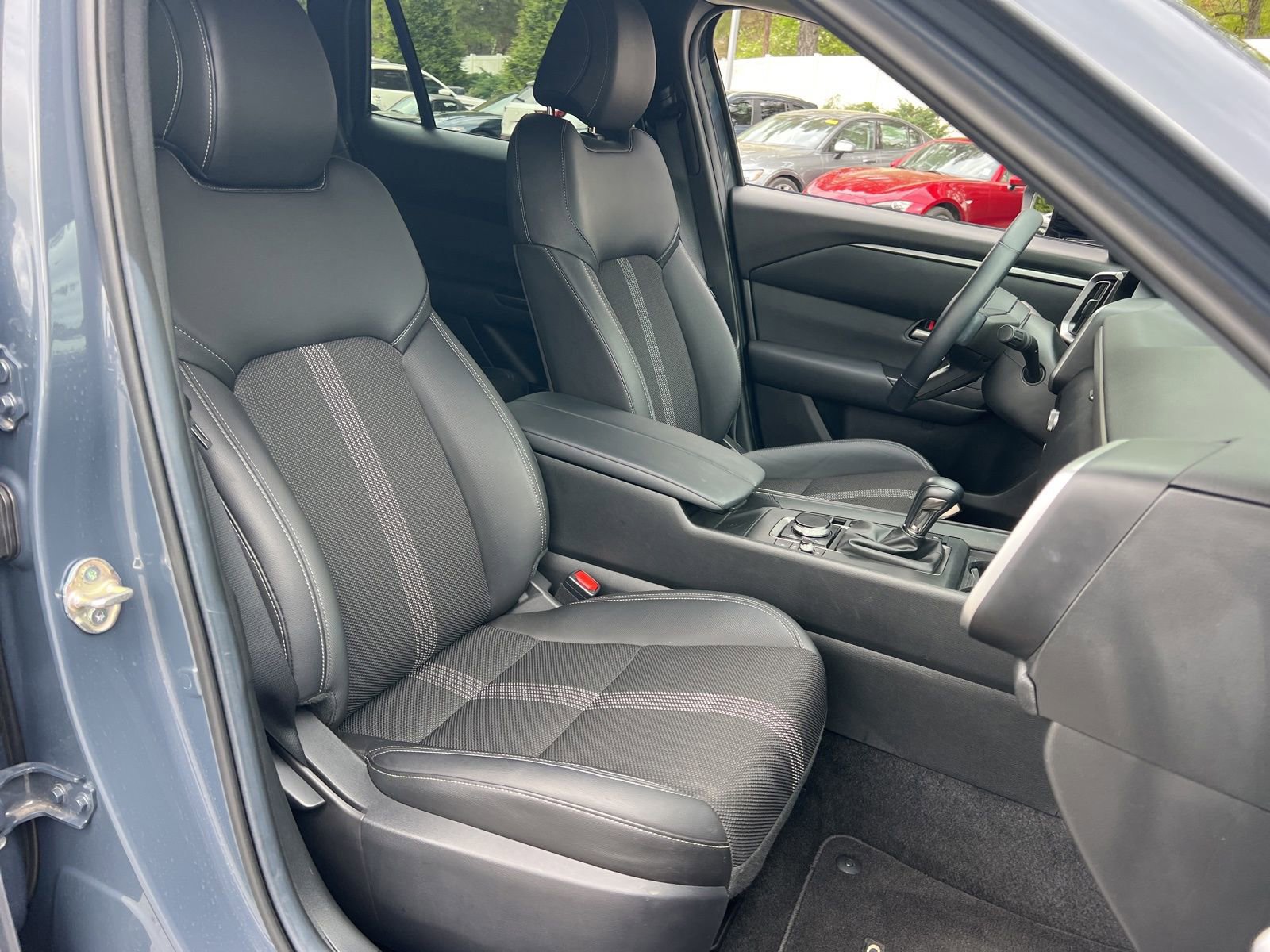 Used 2025 MAZDA CX-50 AWD 2.5 S w/ Preferred Package image 36