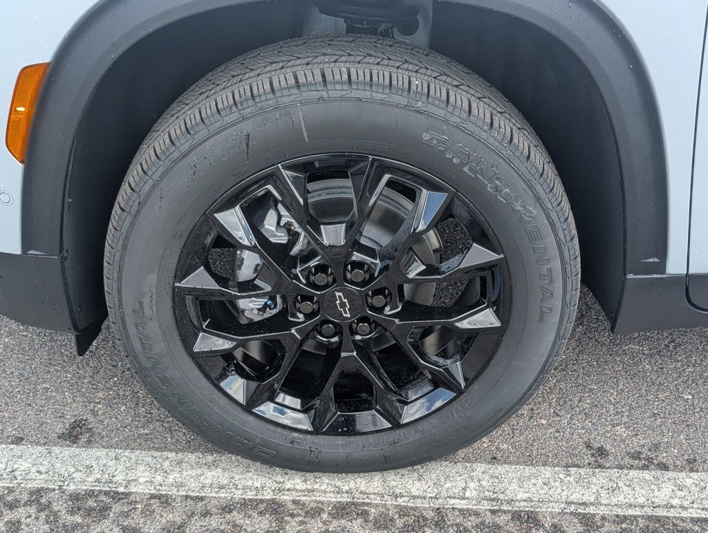 New 2026 Chevrolet Traverse LT w/ Enhanced Driving Package image 24