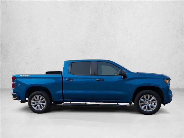 Used 2022 Chevrolet Silverado 1500 Custom w/ LPO, Dark Essentials Package AWD/4WD image 4