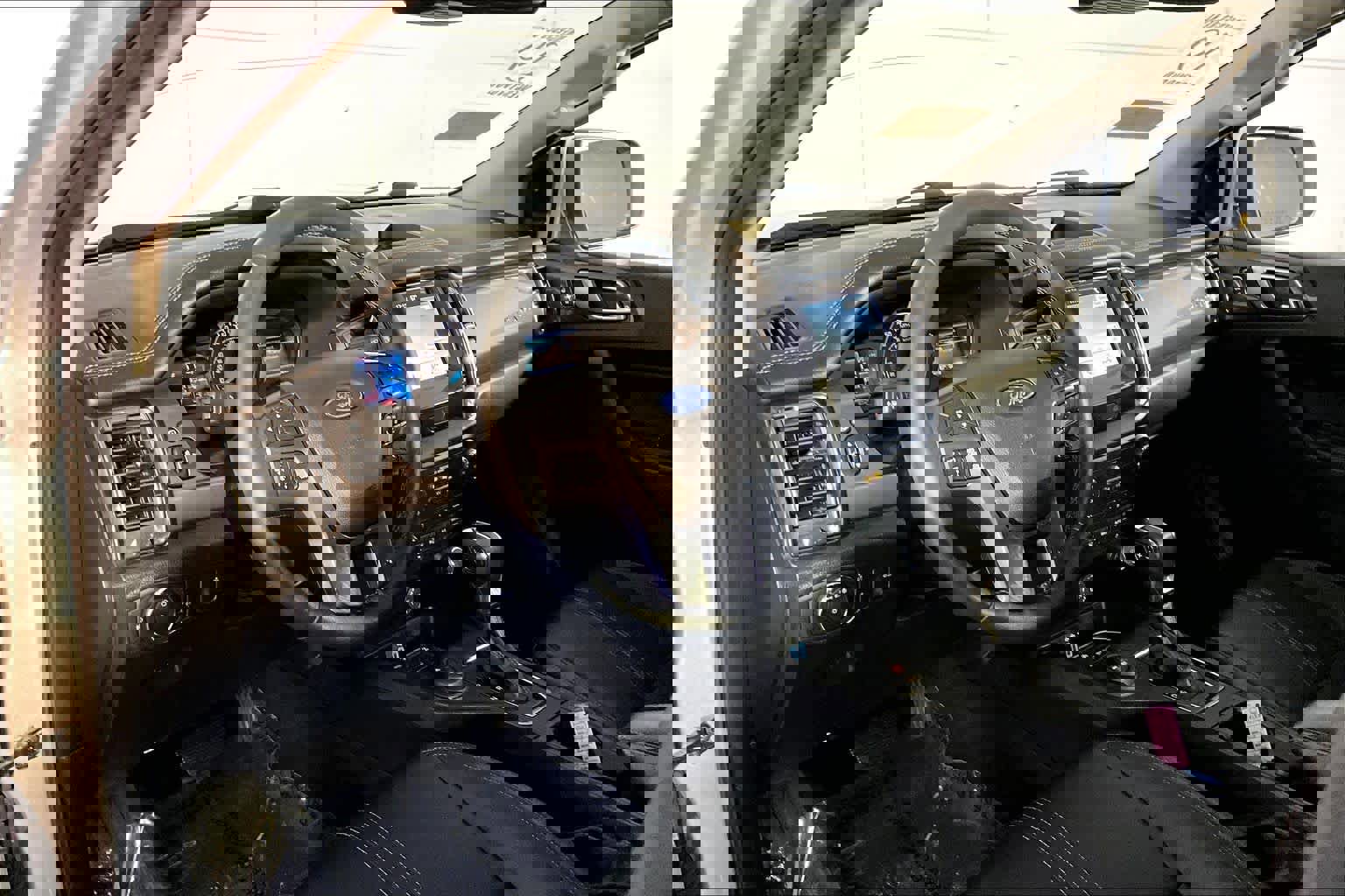 Used 2019 Ford Ranger Lariat w/ Equipment Group 501A Mid image 18