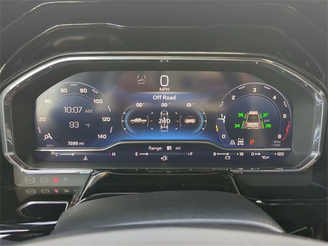 Certified 2024 Chevrolet Silverado 1500 High Country w/ Technology Package image 32