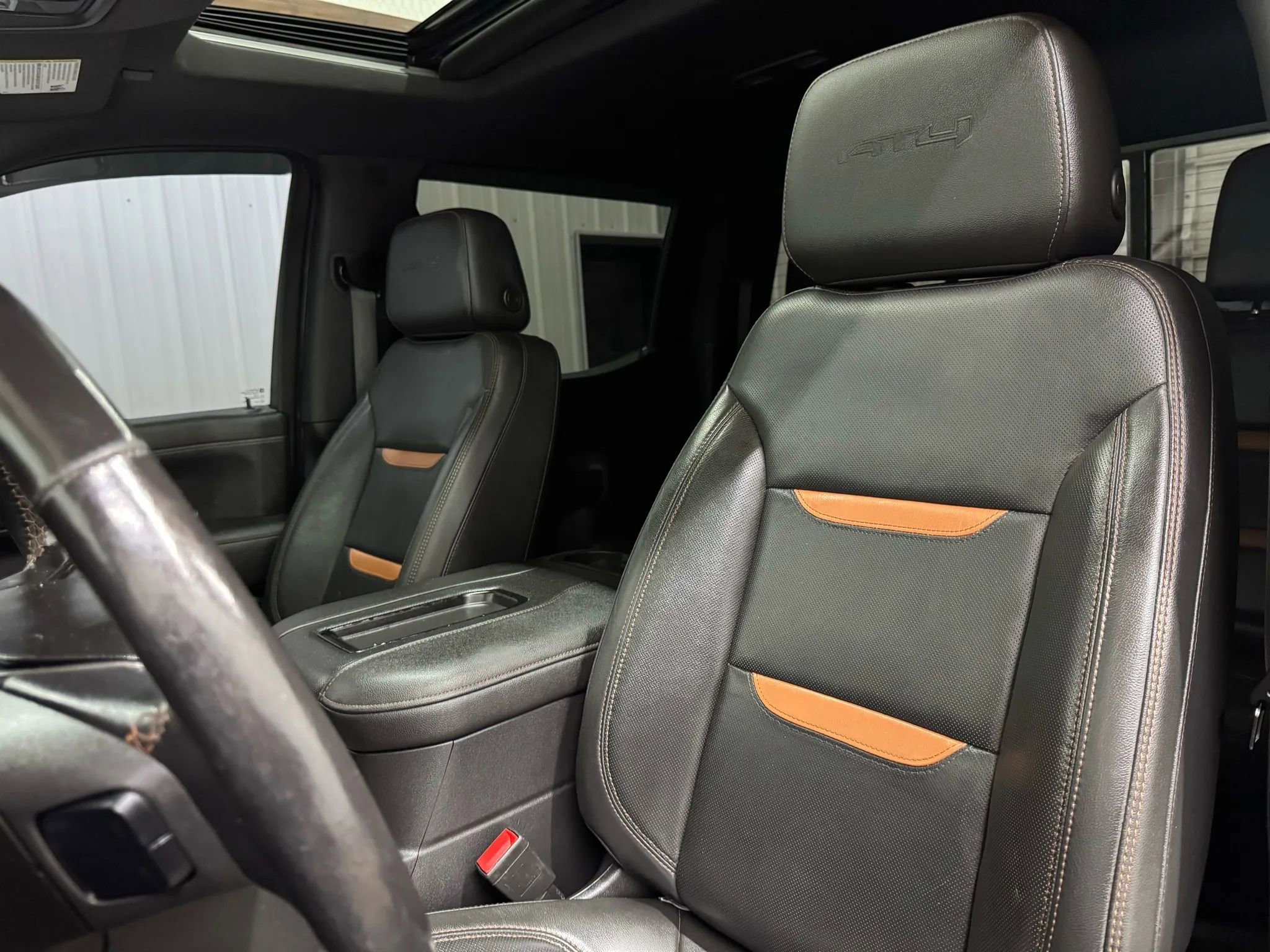 Used 2019 GMC Sierra 1500 AT4 w/ AT4 Premium Package image 12