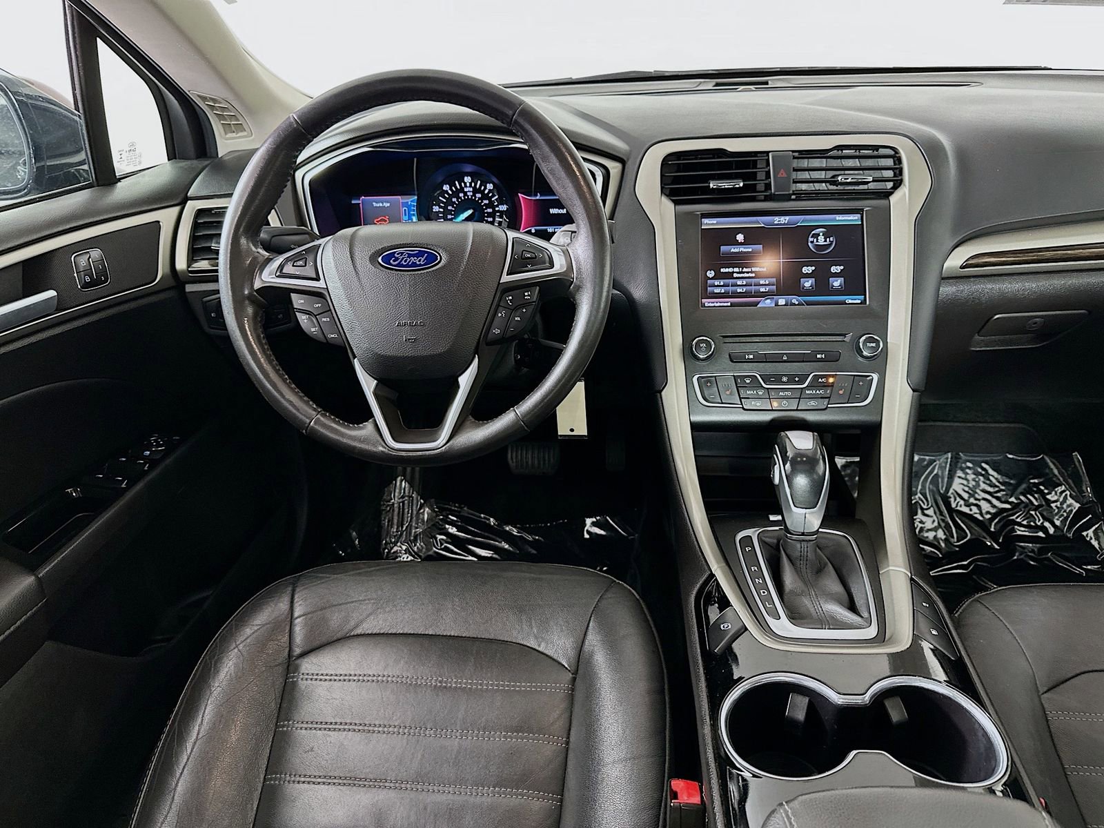 Used 2016 Ford Fusion Energi SE FWD image 23