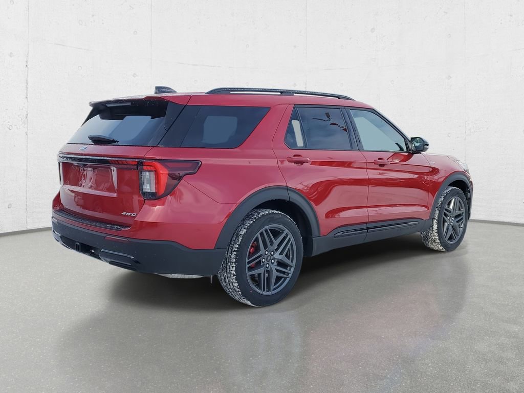 New 2026 Ford Explorer ST-Line w/ ST-Line Street Pack image 7