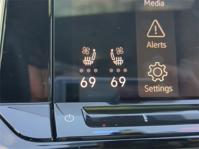 Used 2024 Volkswagen Atlas SEL image 22