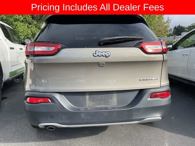 Used 2017 Jeep Cherokee Limited FWD image 6