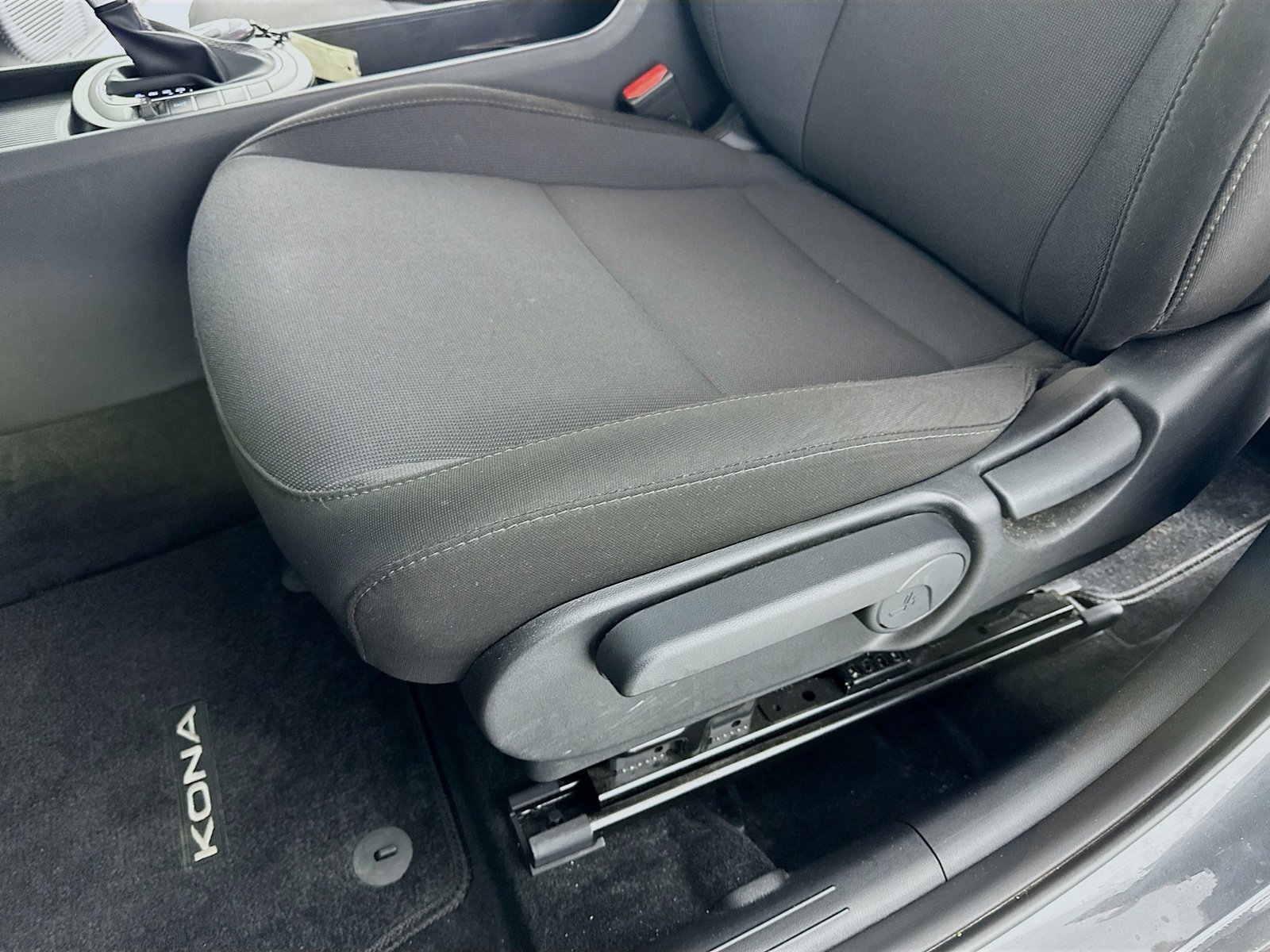 Certified 2026 Hyundai Kona SE AWD/4WD image 24