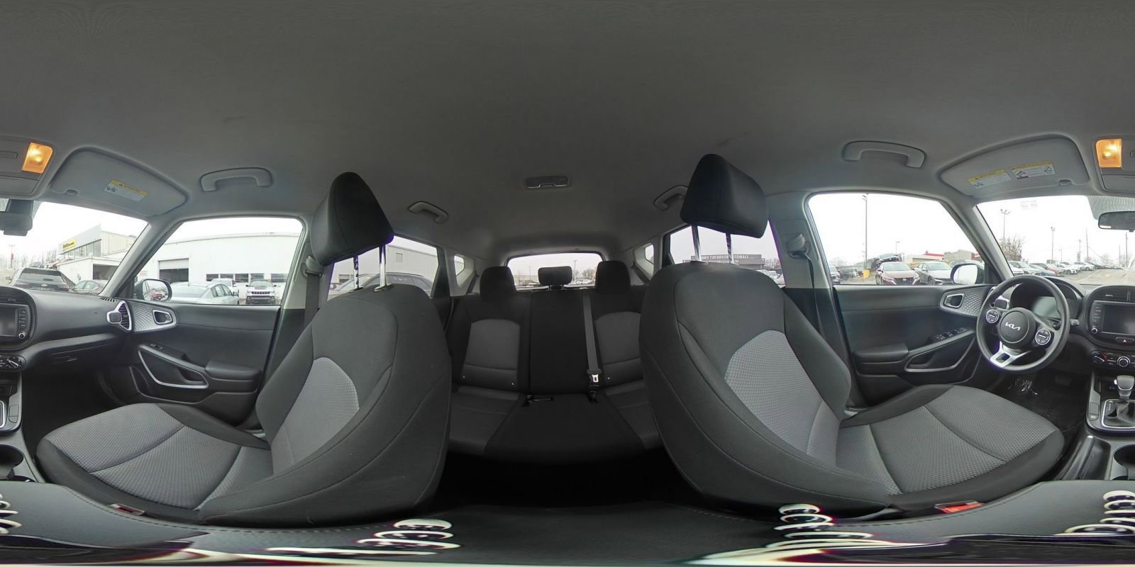 Used 2025 Kia Soul LX w/ LX Technology Package image 37