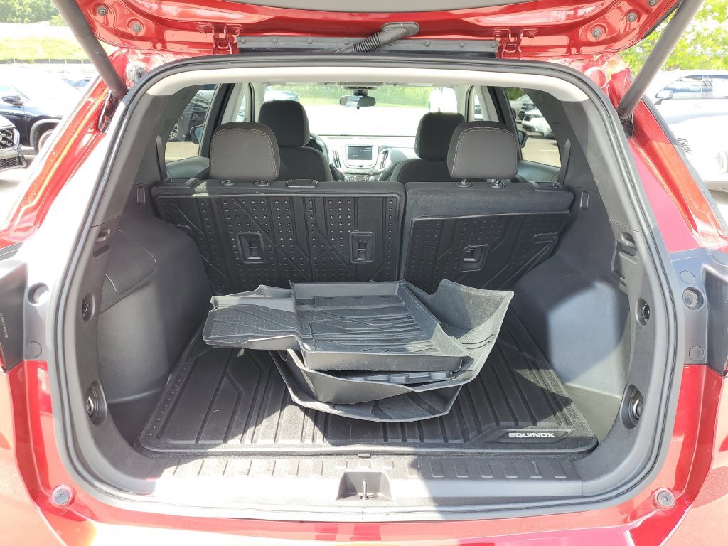 Used 2024 Chevrolet Equinox LT w/ LPO, Floor Liner Package AWD/4WD image 7