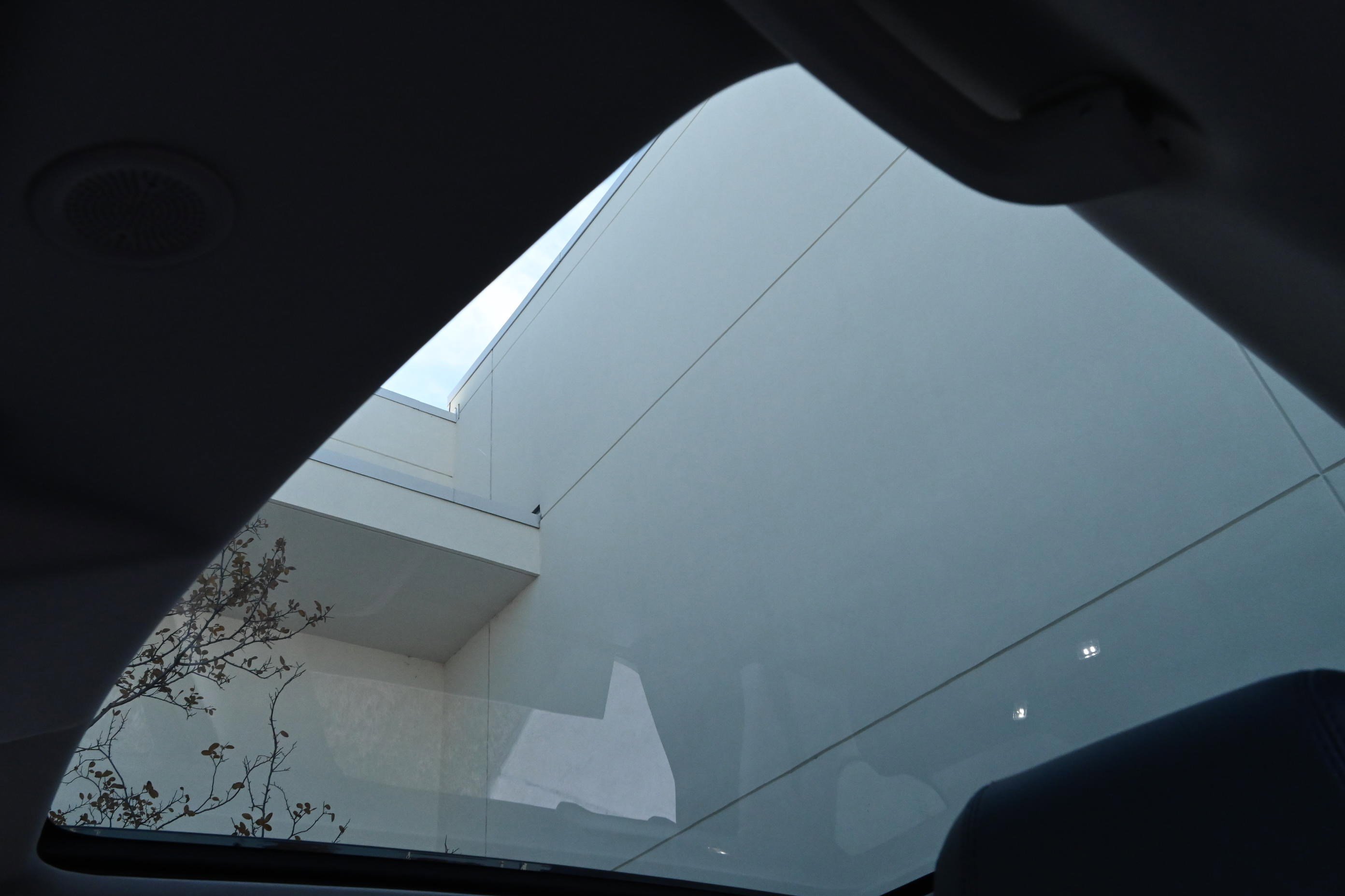 Used 2024 Land Rover Discovery Sport S image 25