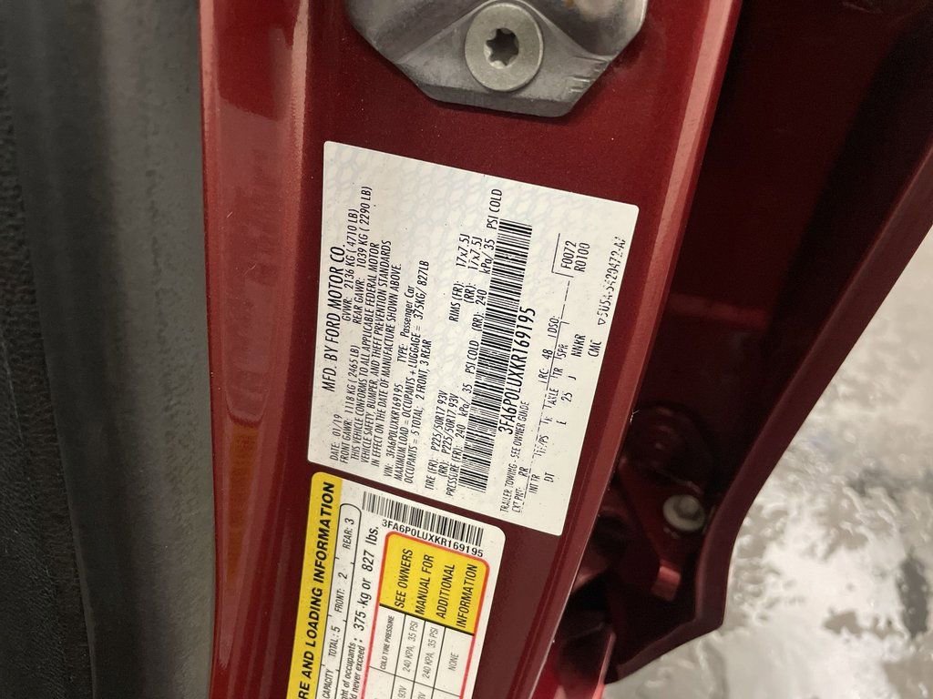 Used 2019 Ford Fusion SE image 27