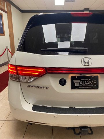 Used 2017 Honda Odyssey Touring Elite image 11