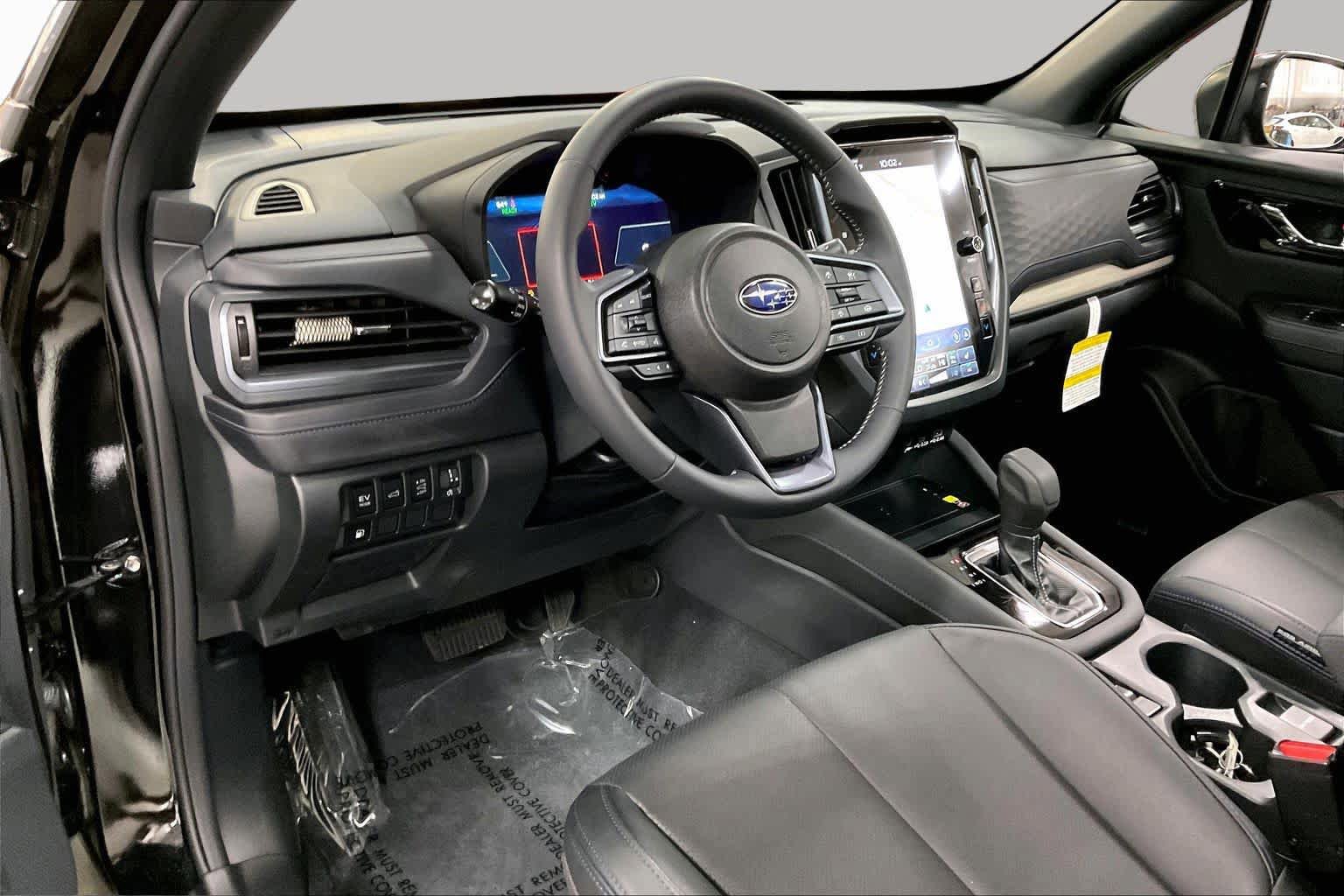 Used 2025 Subaru Forester Limited AWD/4WD image 18