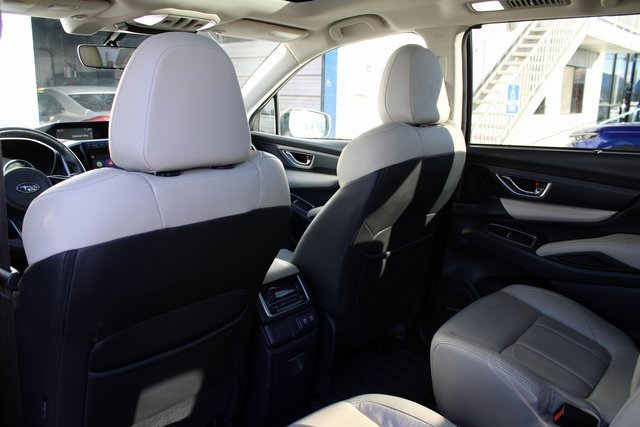 Used 2020 Subaru Ascent Limited w/ Technology Package image 16
