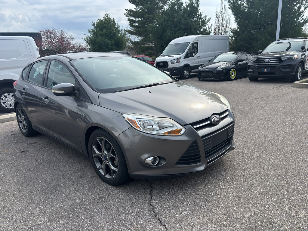 Used 2014 Ford Focus SE w/ Equipment Group 201A image 4