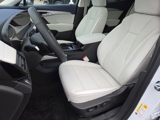 New 2026 Buick Envision Avenir image 36