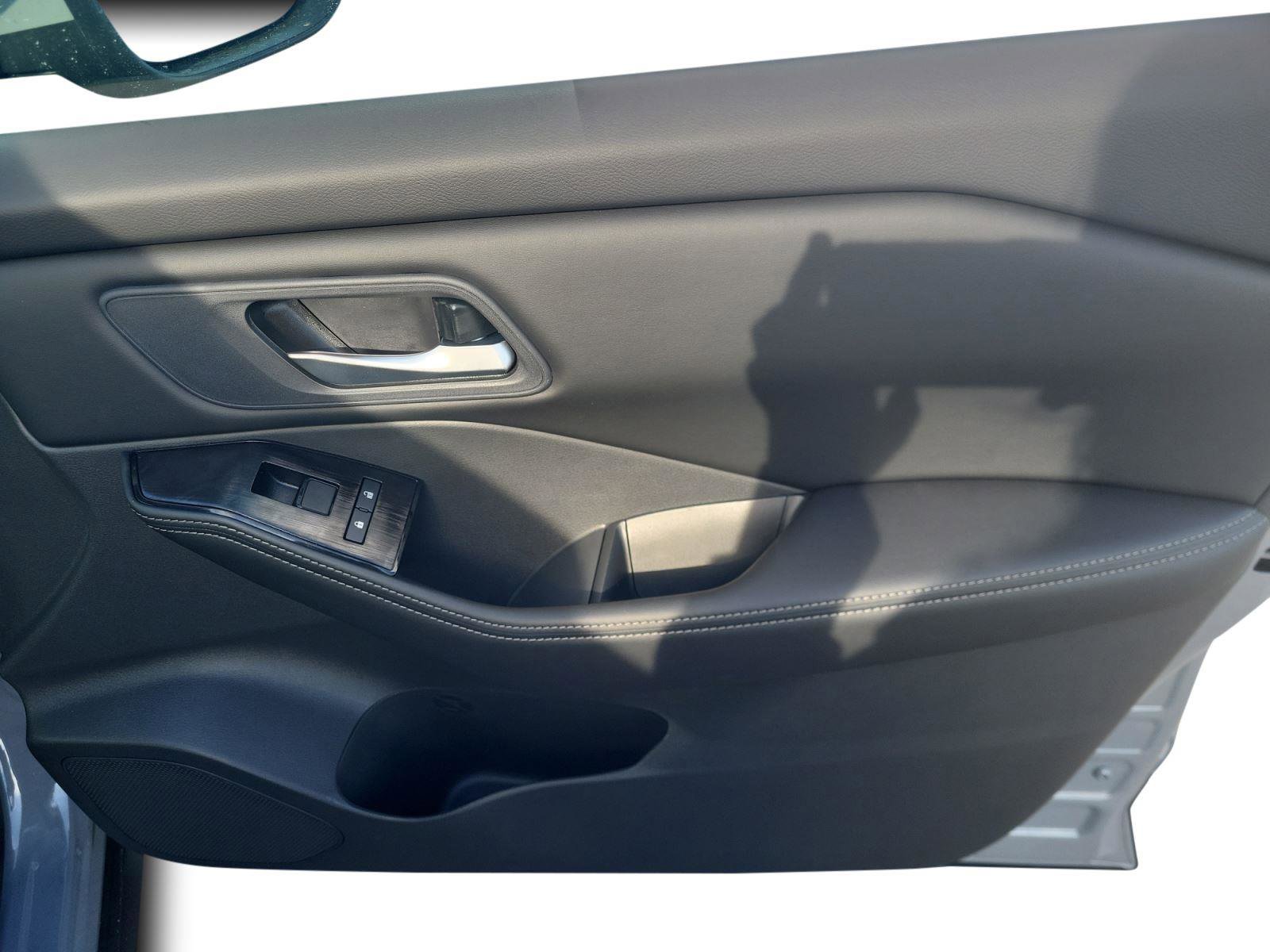 New 2026 Nissan Rogue SV w/ Cold Weather Package image 26