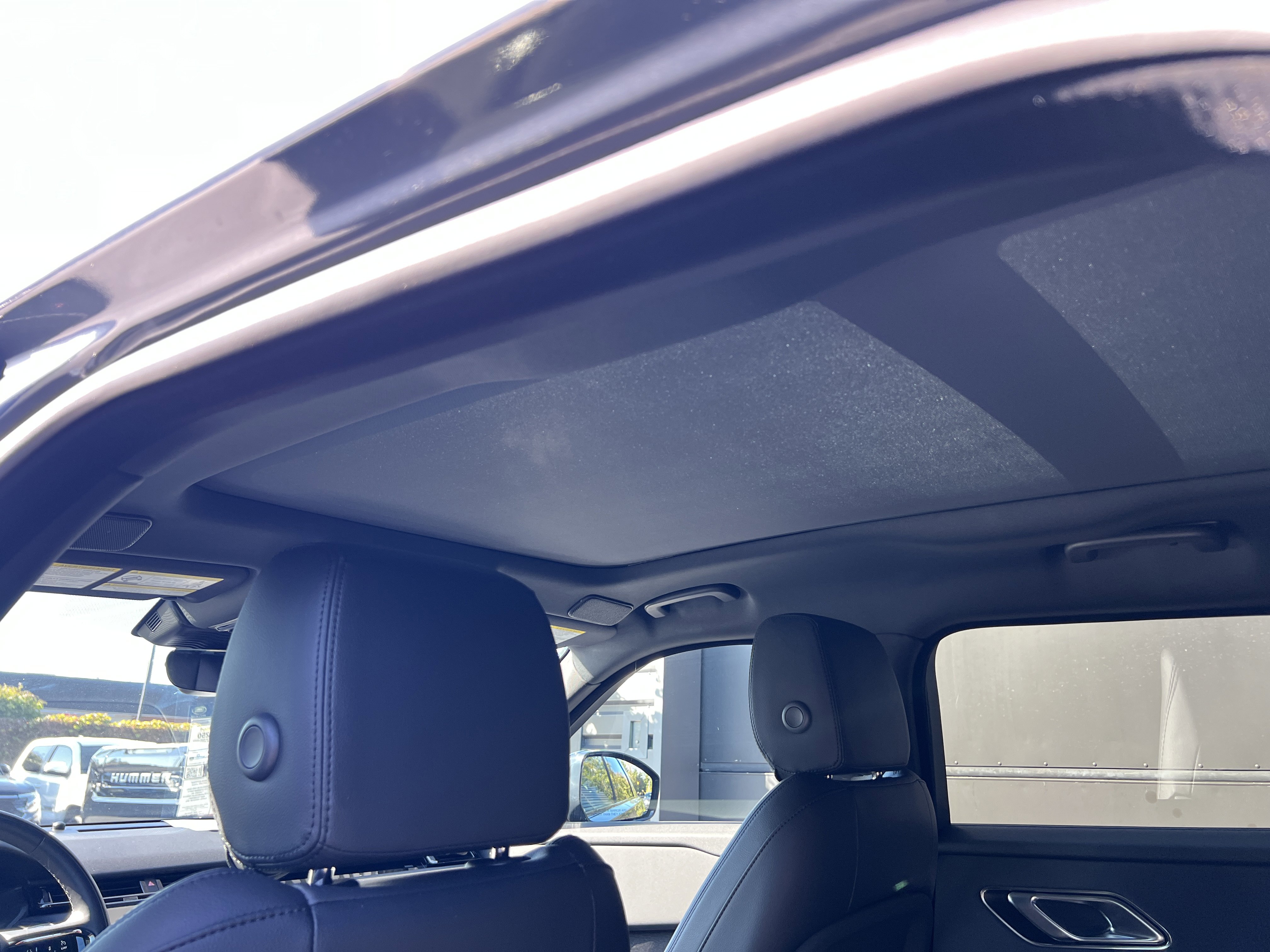 New 2025 Land Rover Range Rover Velar S image 18