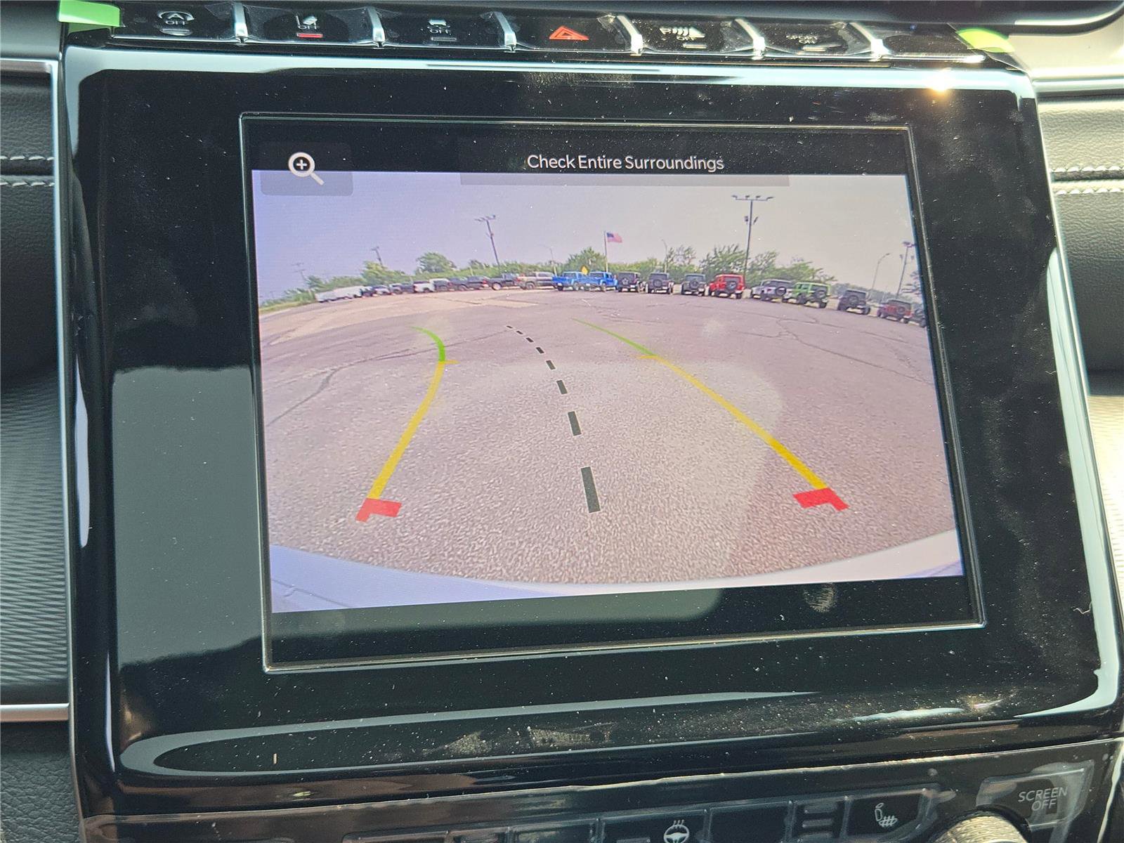 New 2025 Jeep Grand Cherokee Altitude image 31