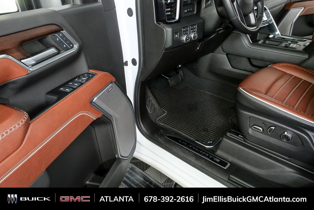 Used 2024 GMC Sierra 2500 Denali Ultimate image 9