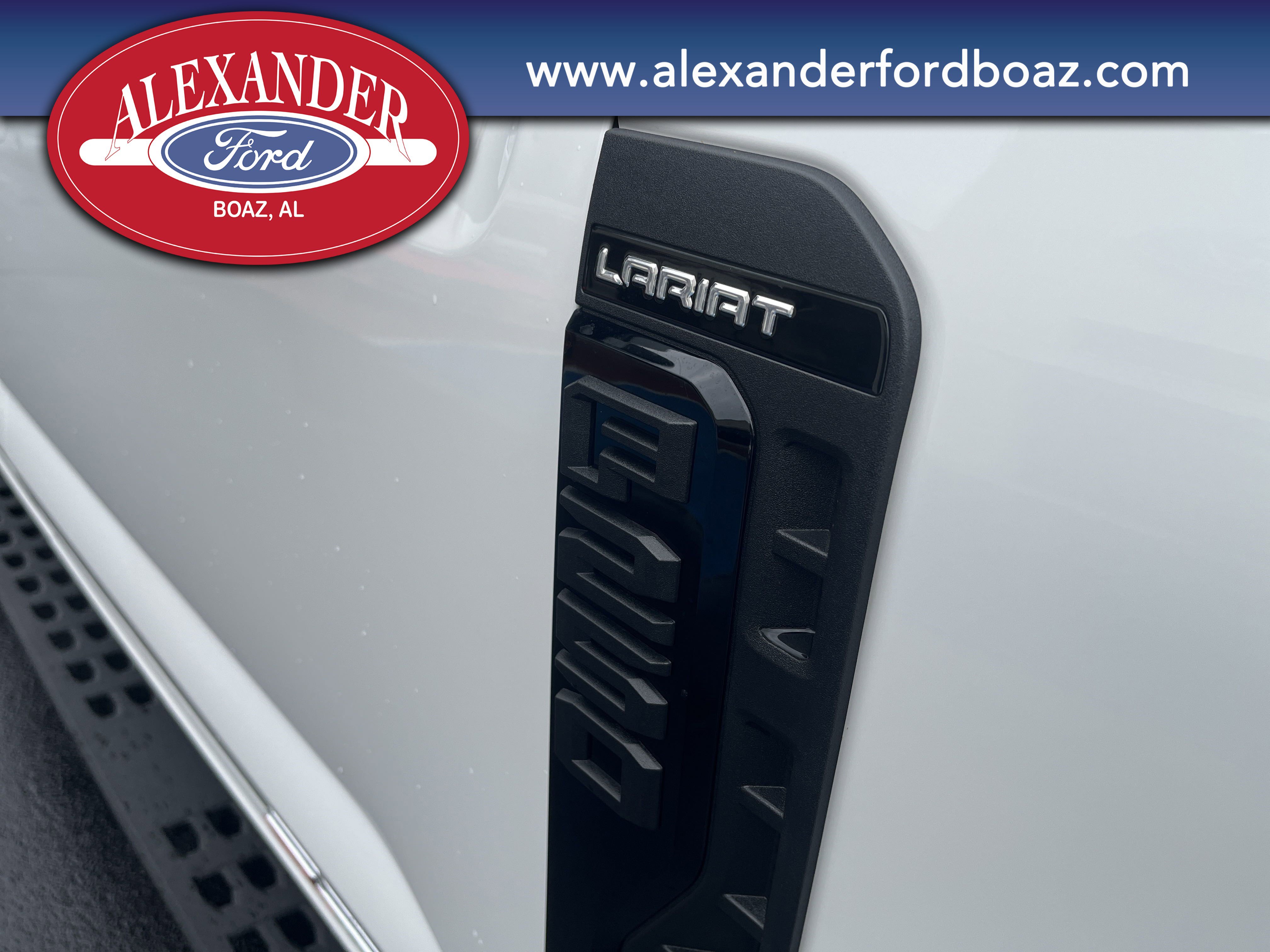 New 2025 Ford F250 Lariat w/ Lariat Ultimate Package image 8