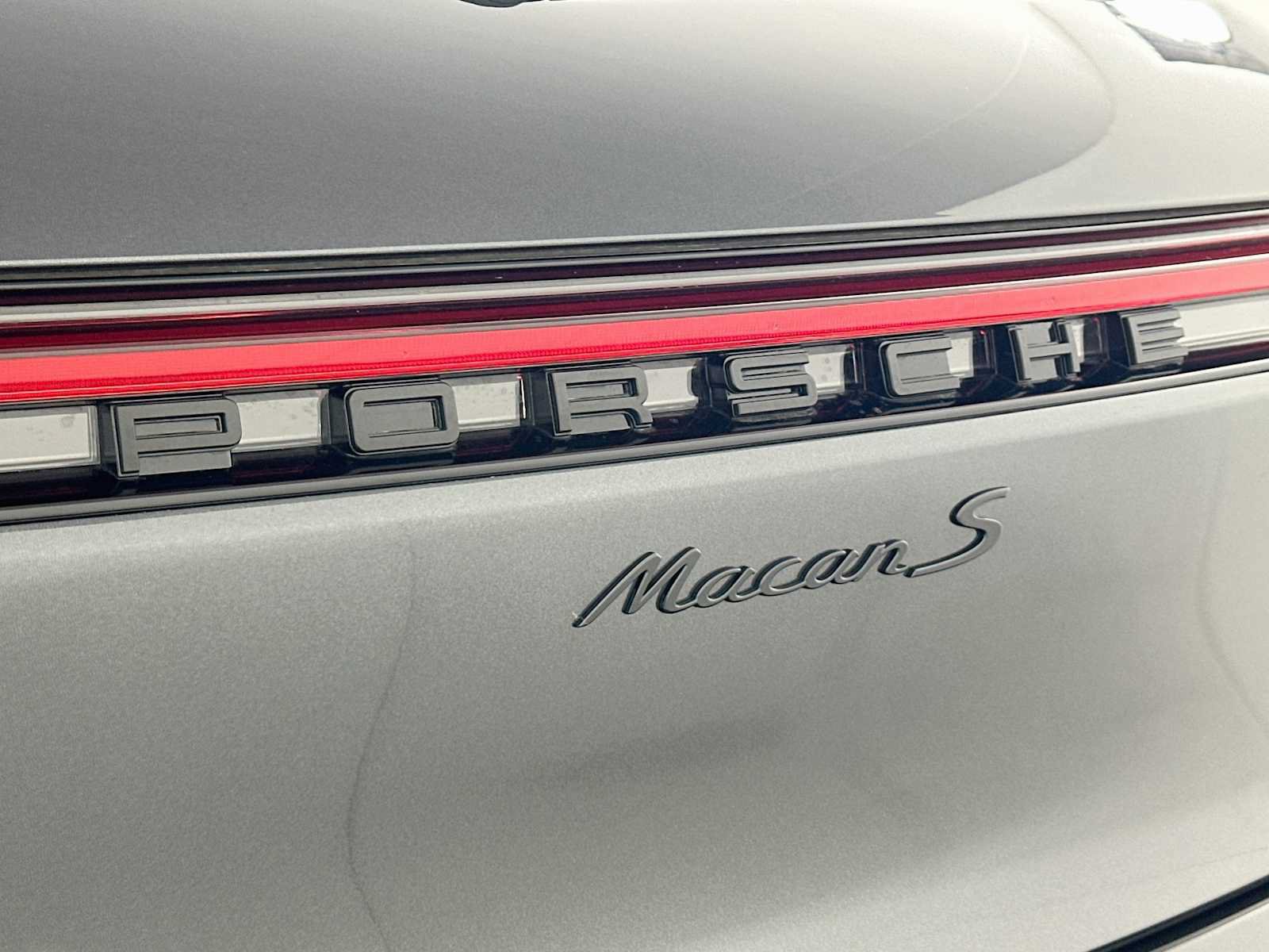 New 2026 Porsche Macan S AWD/4WD image 32