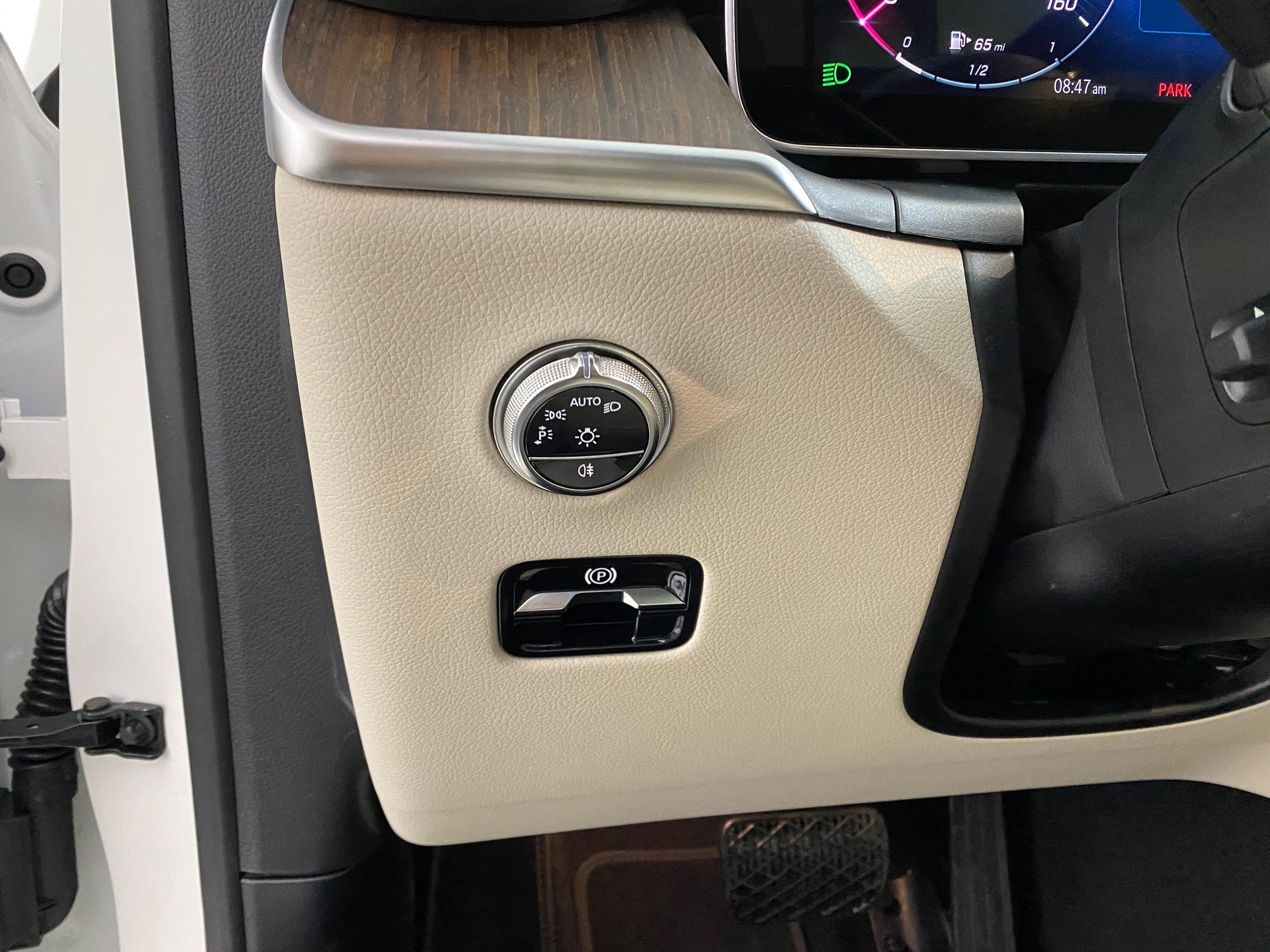 Used 2026 Mercedes-Benz GLC 300 4MATIC image 18