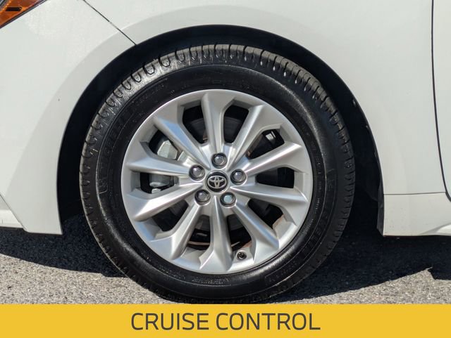 Used 2022 Toyota Corolla LE w/ LE Convenience Package image 12