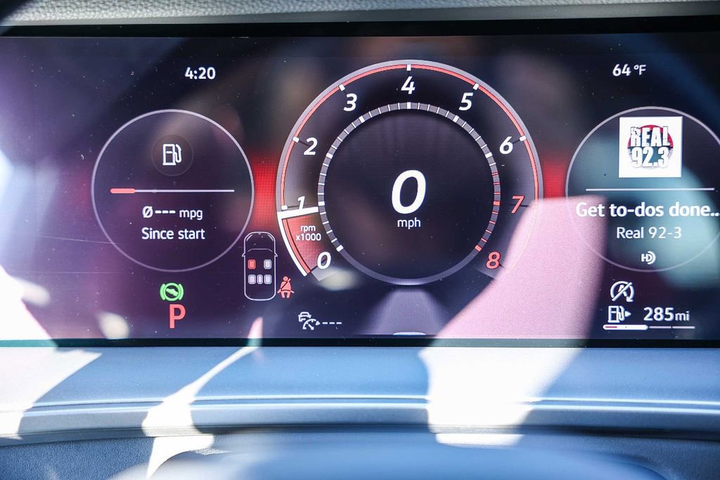 New 2026 Volkswagen Tiguan SE image 35