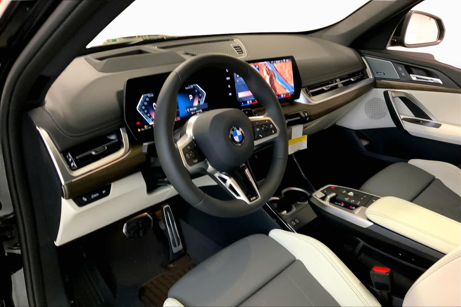 New 2026 BMW X1 xDrive28i w/ Technology Package AWD/4WD image 8
