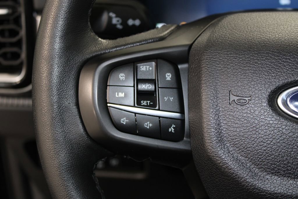 Used 2024 Ford Ranger Lariat w/ FX4 Off-Road Package image 38