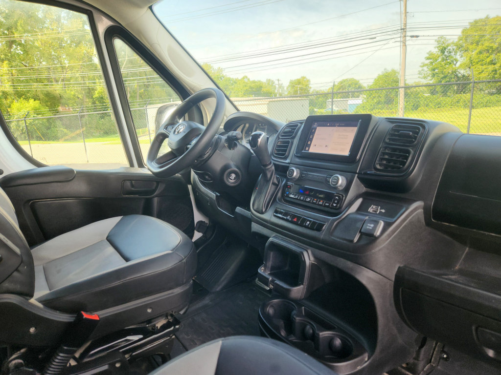 Used 2025 RAM ProMaster 2500 w/ Convenience Group FWD image 46