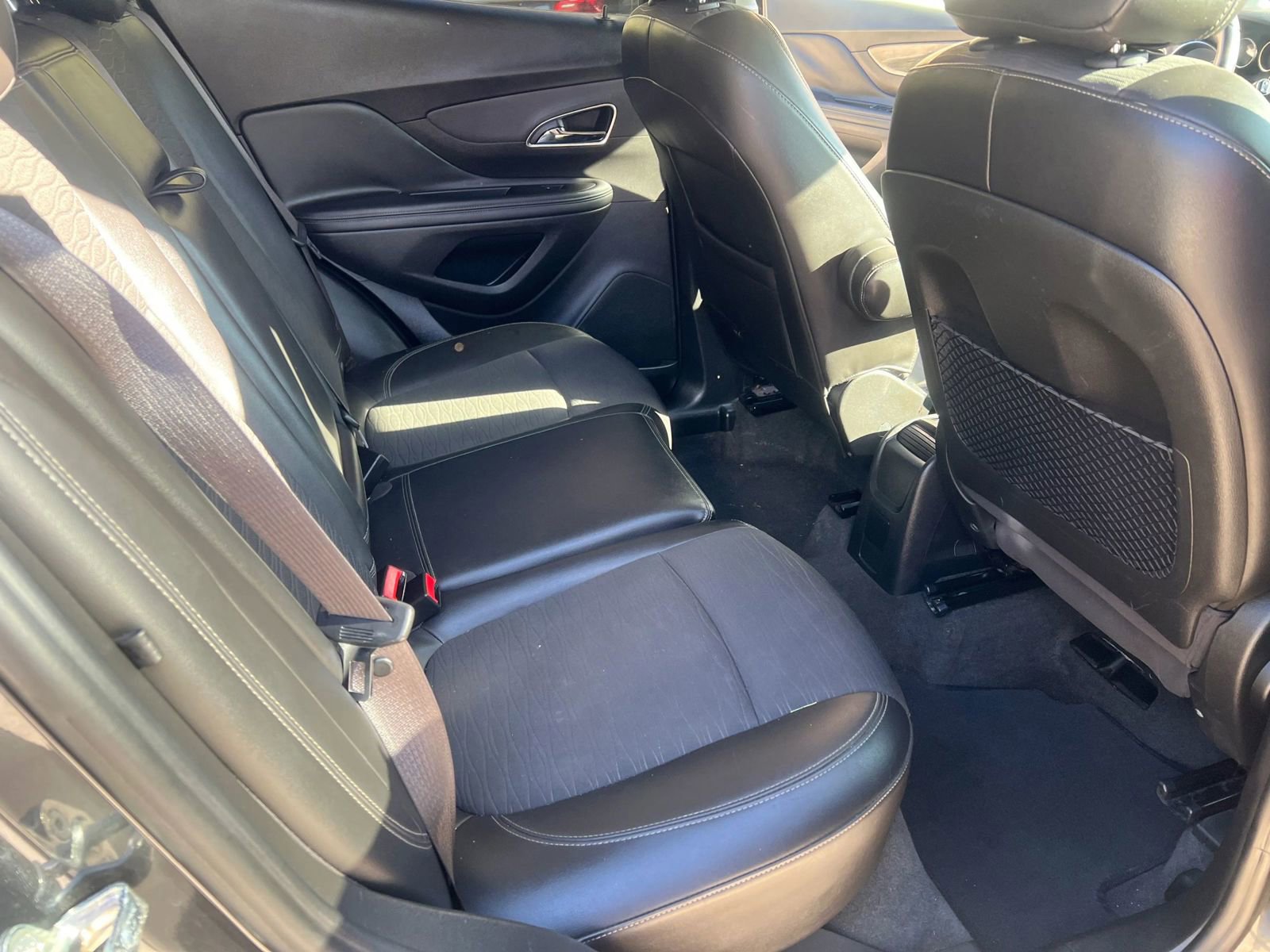 Used 2016 Buick Encore FWD image 9