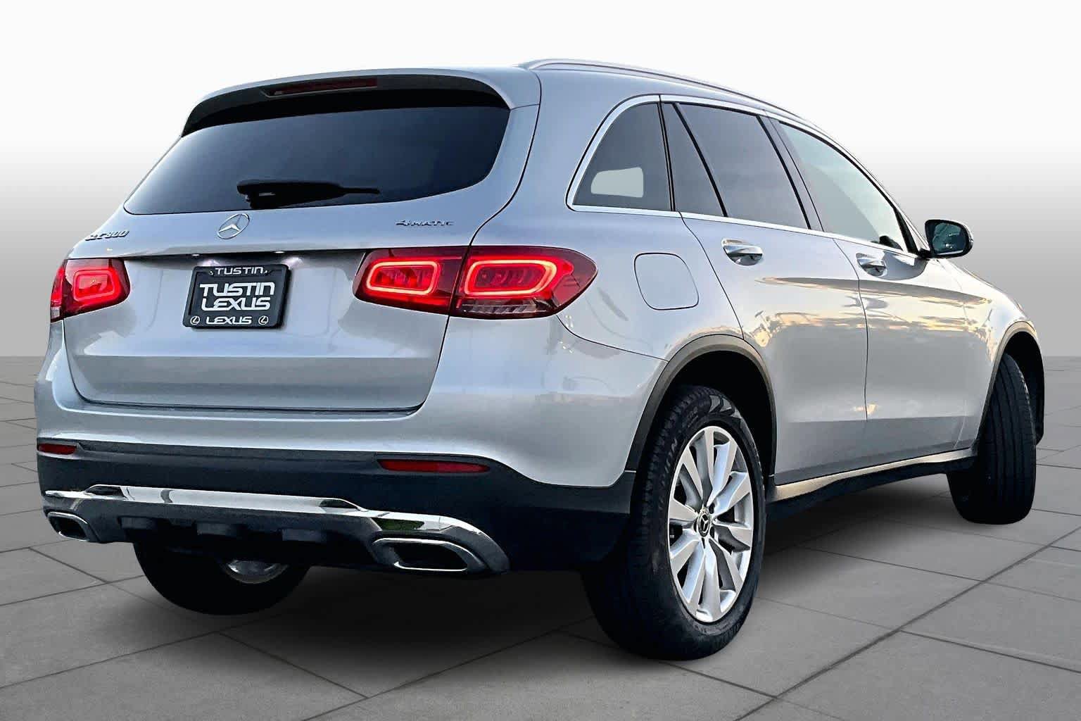 Used 2020 Mercedes-Benz GLC 300 4MATIC image 12