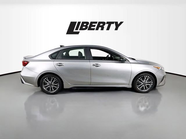 Used 2023 Kia Forte GT-Line w/ GT-Line Premium Package image 8